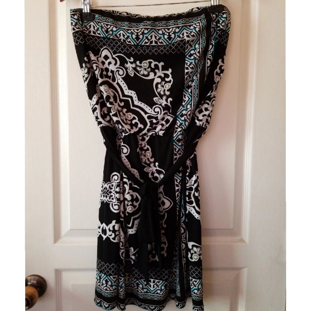 White House Black Market Strapless Large Dress